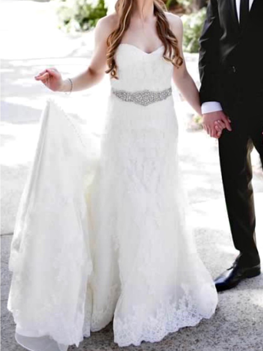 Henry Roth Lace A-Line Wedding Dress altered to size 2